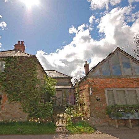 Bed and Breakfast The Old Forge East Kennett Екстер'єр фото