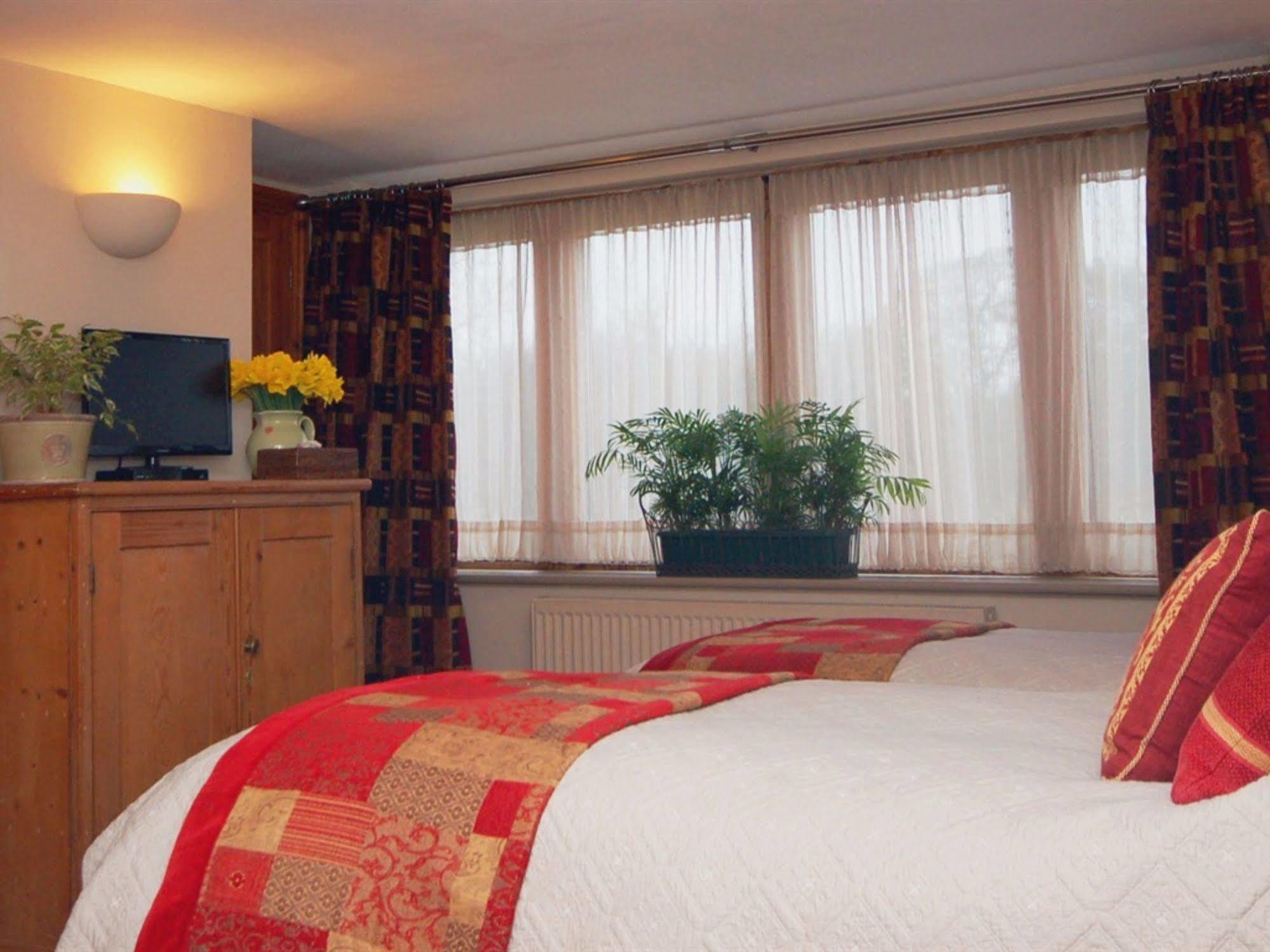 Bed and Breakfast The Old Forge East Kennett Екстер'єр фото